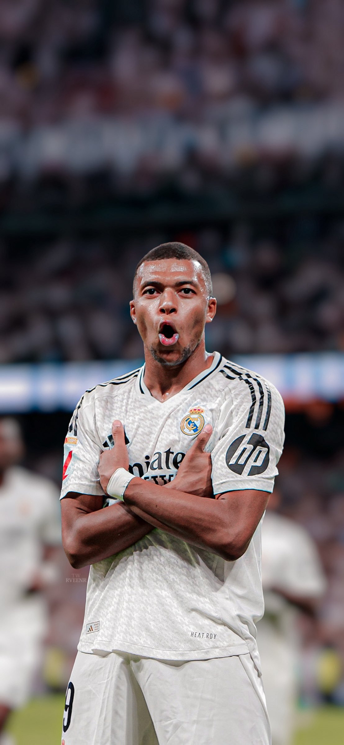 他今晚的效率，离谱（今晚他的效率爆表了）