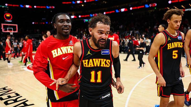 记者：苏亚雷斯接近与迈阿密国际续约一年，预计年底达成协议（记者称苏亚雷斯有望与迈阿密国际再签一年，协议预计年末敲定）