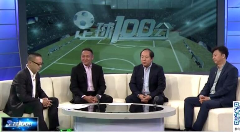 记者：世界杯抽签仪式开始前，大力神杯已经抵达华盛顿（记者：抽签仪式尚未开始，大力神杯已抵达华盛顿）