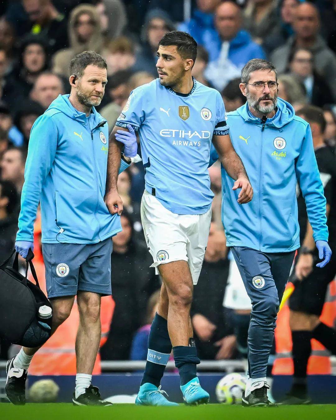 NBA：独行侠击败雄鹿 东契奇全场三双（NBA：独行侠力克雄鹿，东契奇砍下三双）