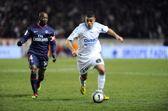 历史重演！詹姆斯生涯第二次助攻队友绝杀猛龙（詹姆斯再现经典，生涯第二次助攻队友绝杀猛龙）