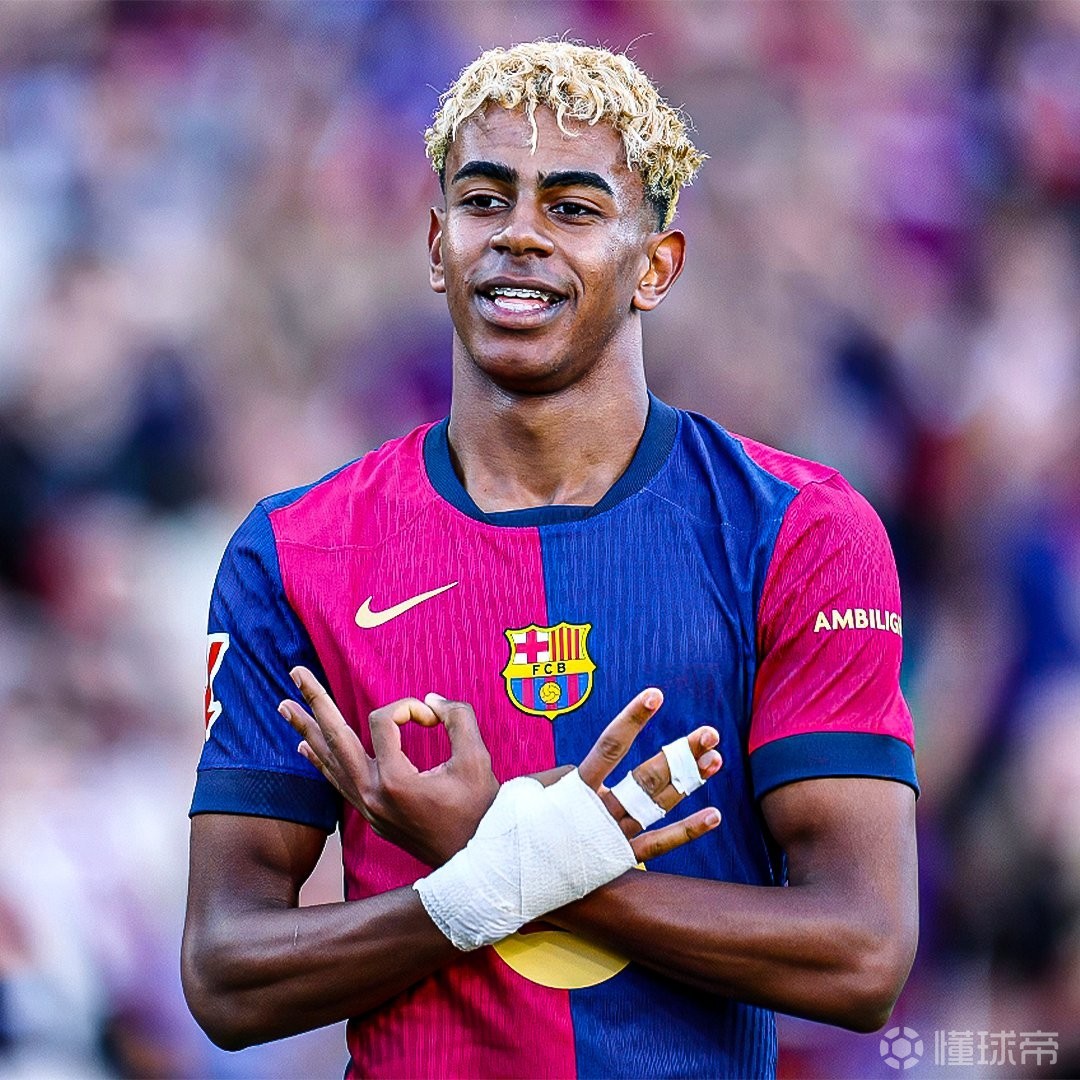 早报：拜仁的四线一十六胜，在我的肩膀上扛着！（早报：拜仁四线揽下16胜，全扛在我肩上！）