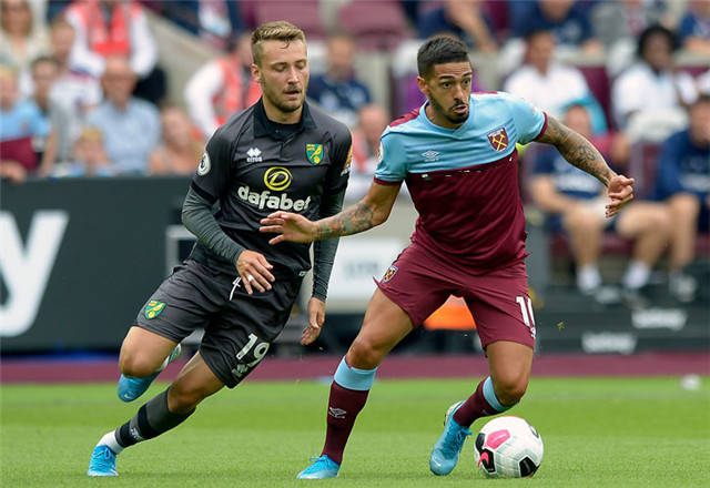 中英青训交流会嘉宾：绝杀韩国转型后卫；枪手铁闸曾获世界杯（中英青训交流会嘉宾：绝杀韩国后转型后卫，阿森纳铁闸曾捧世界杯）